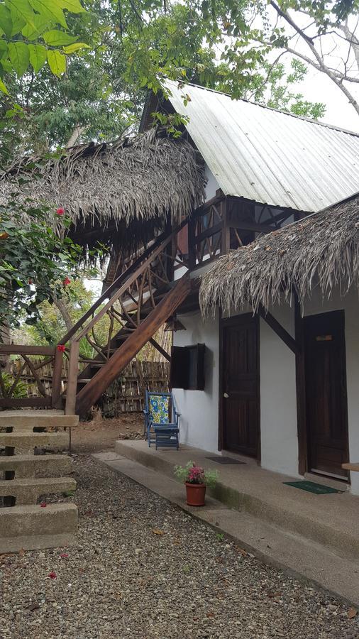 Las Cabanas De La Iguana Аямпе Екстериор снимка
