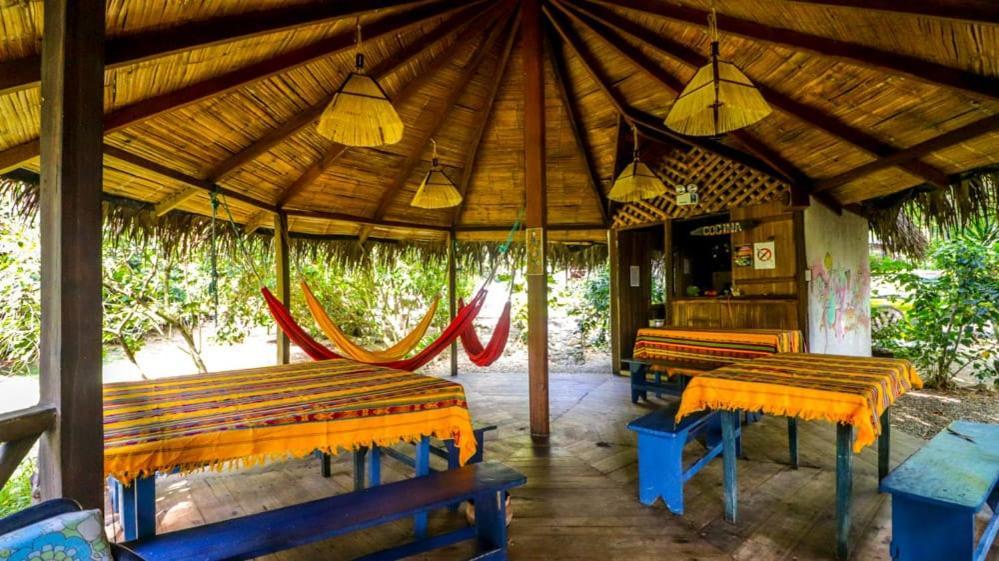 Las Cabanas De La Iguana Аямпе Екстериор снимка